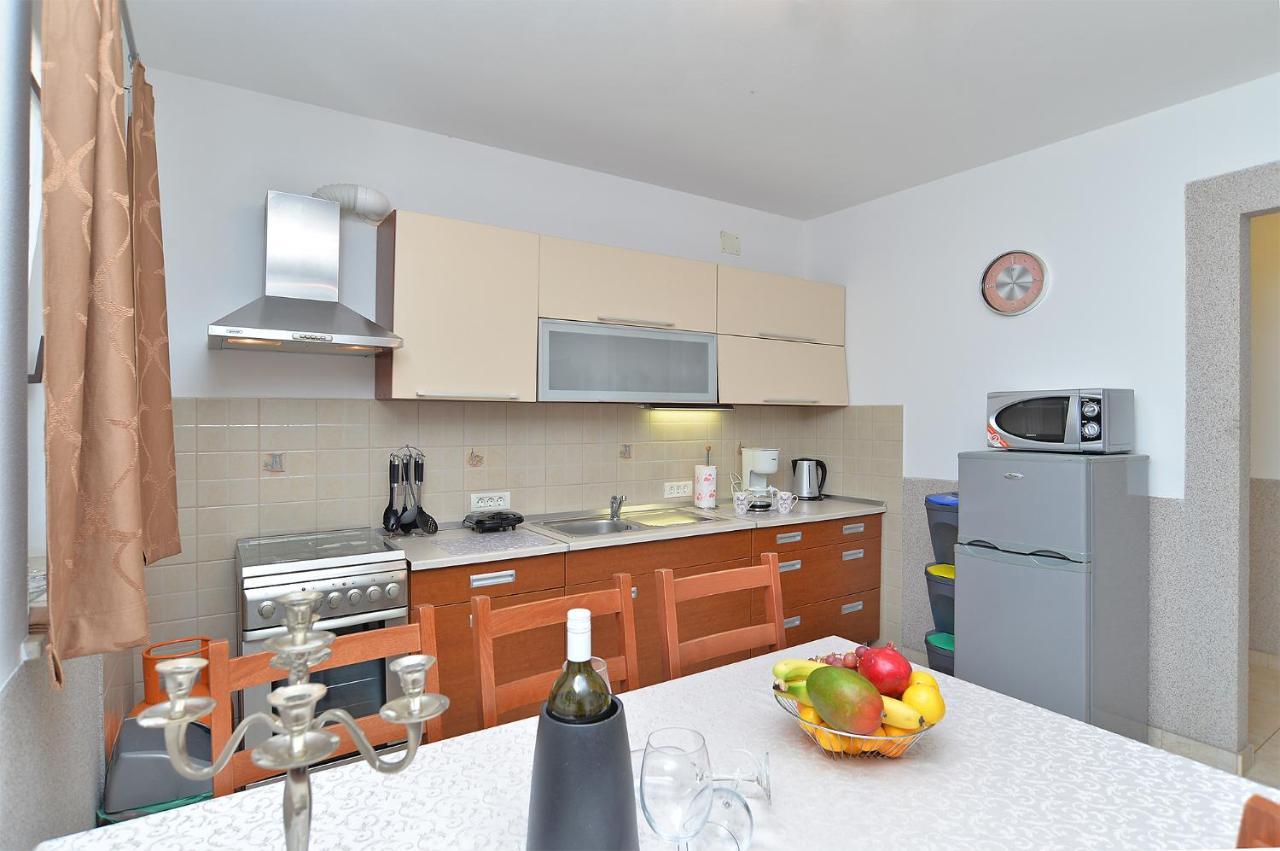 Apartment Jadranko 1761 ペロイ エクステリア 写真